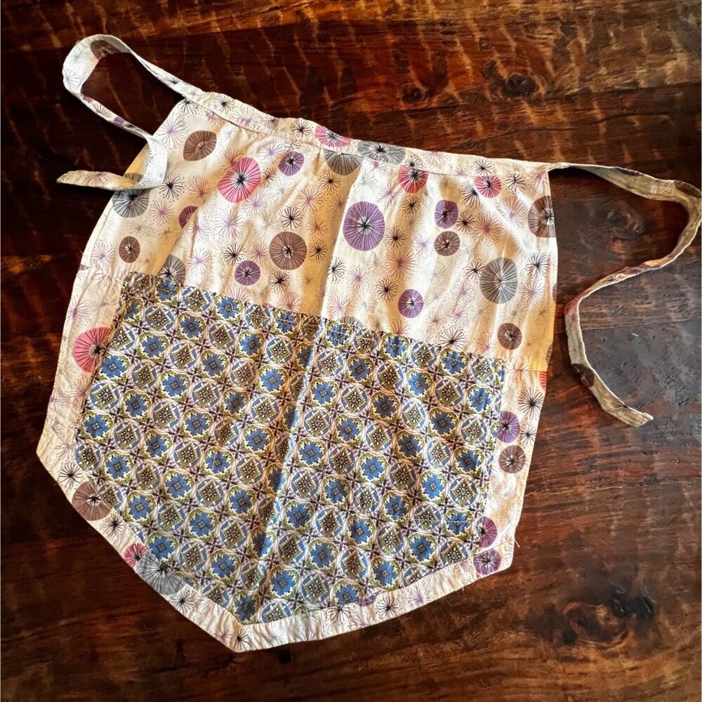 Vintage Handmade Atomic Pattern Hostess Apron With Pockets